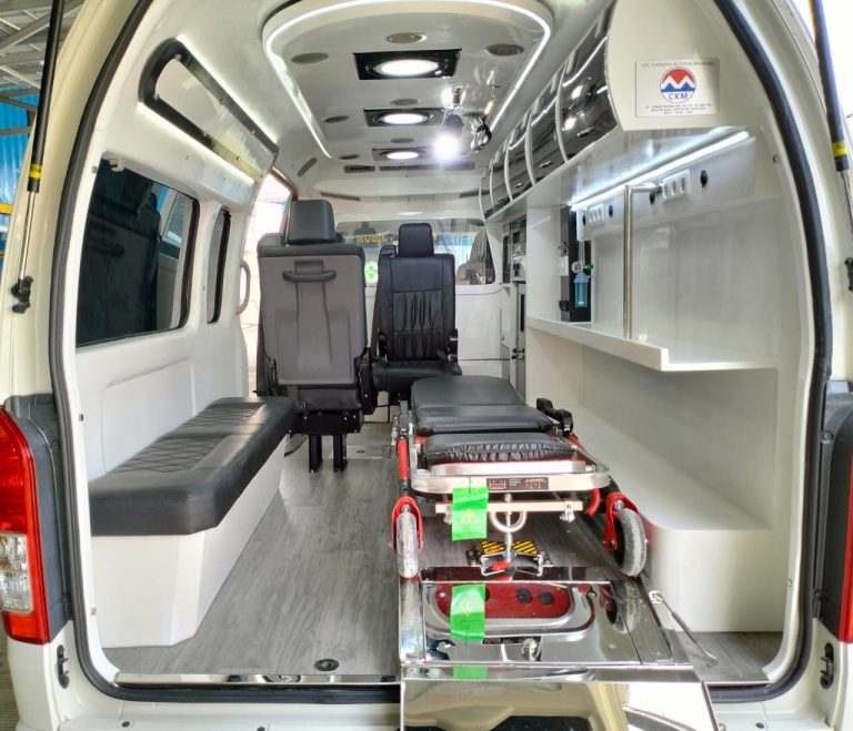 Ambulance Hiace Full Fiber: Inovasi Canggih dalam Pelayanan Medis Darurat